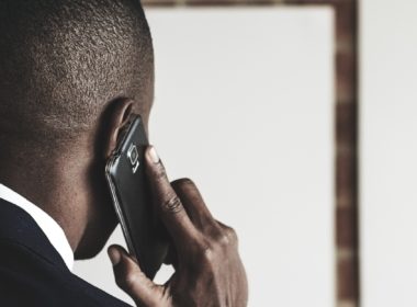 Téléphone portable et tumeurs cérébrales : Aucun lien selon les experts